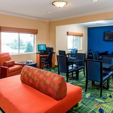 Fairfield Inn Middletown Monroe Экстерьер фото