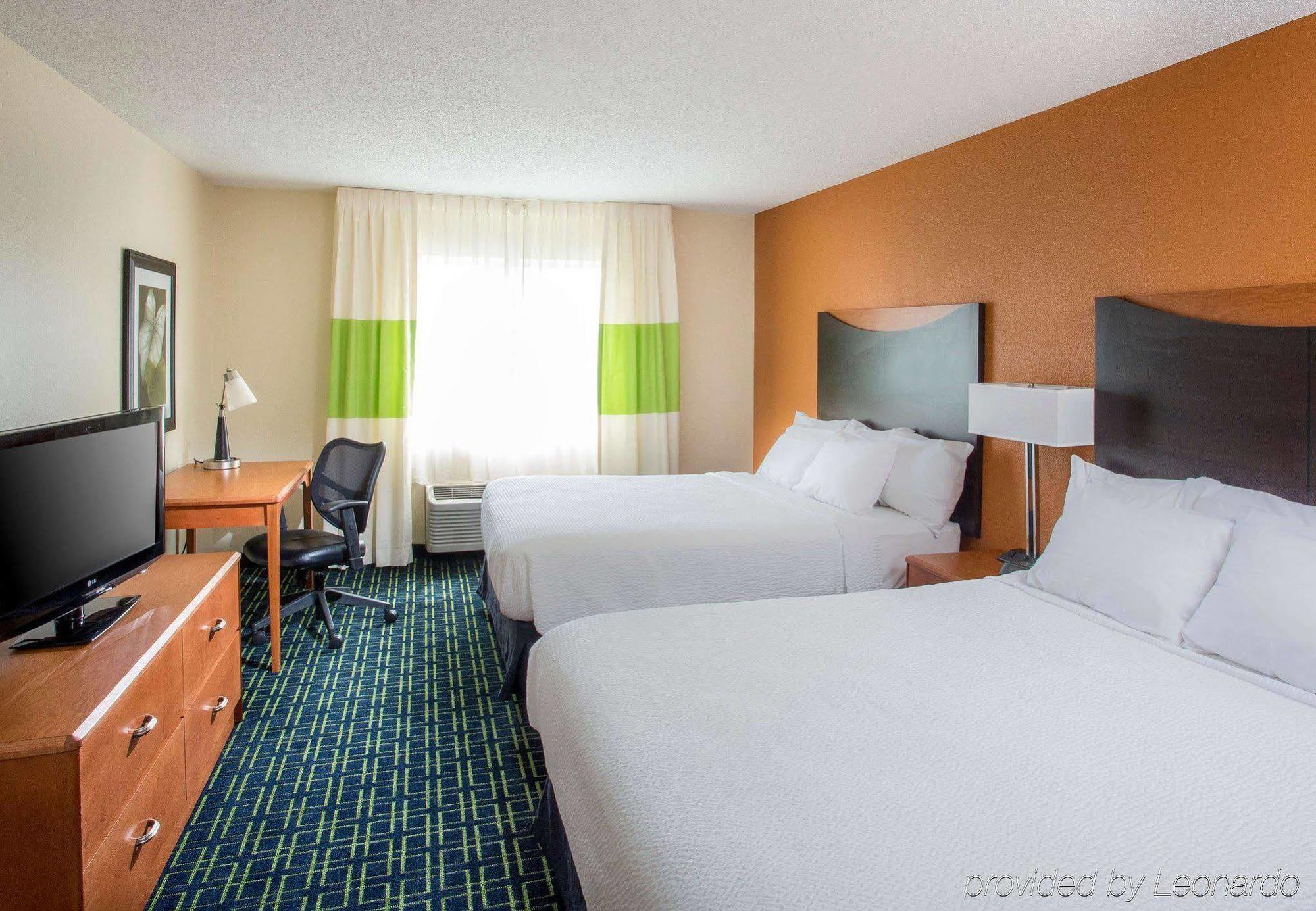 Fairfield Inn Middletown Monroe Экстерьер фото