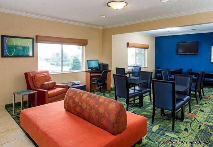 Fairfield Inn Middletown Monroe Экстерьер фото